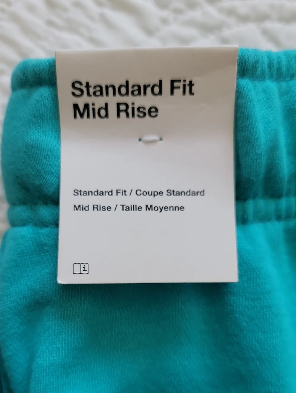 Nike Women's Standard Fit Midrise Fleece Shorts With Pockets
